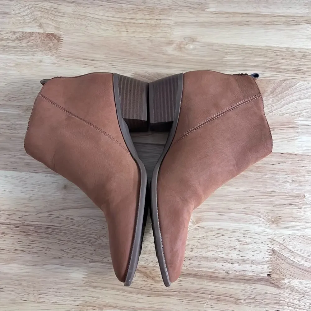 Circus by Sam Edelman brand circus